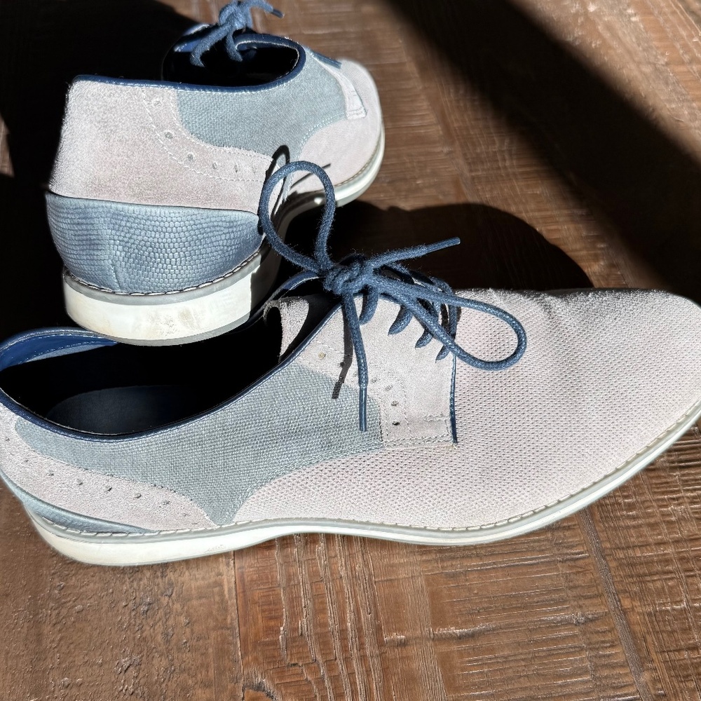 Men’s dressy Kenneth Cole shoes